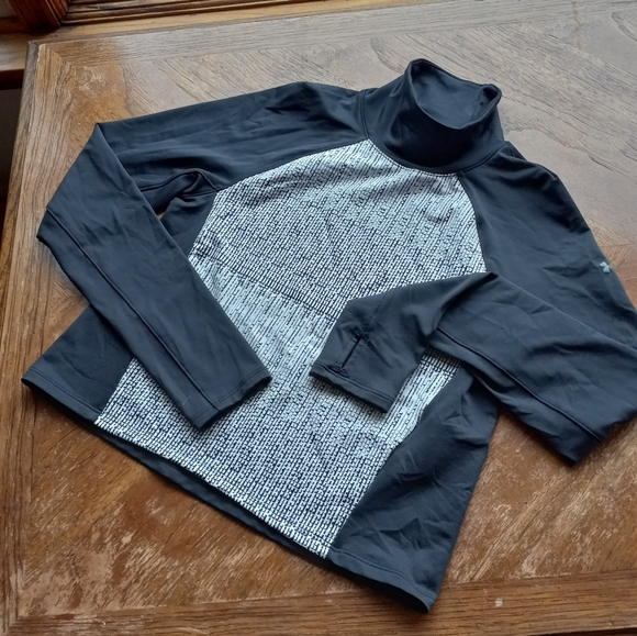 Under Armour Cold Gear!!!!! Like New!!! - Picture 2 of 7